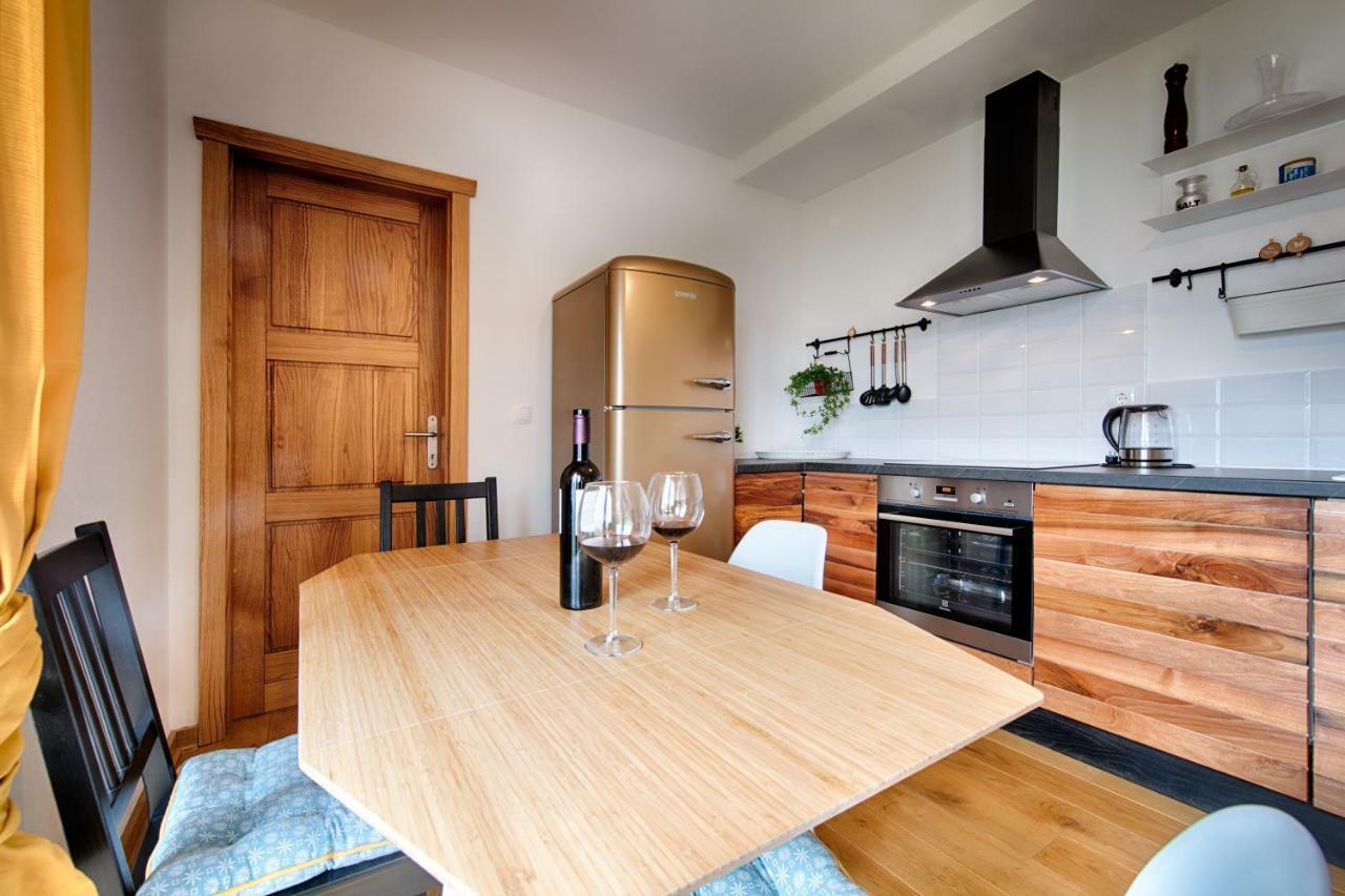 Bella Vista Suites Buitenkant foto